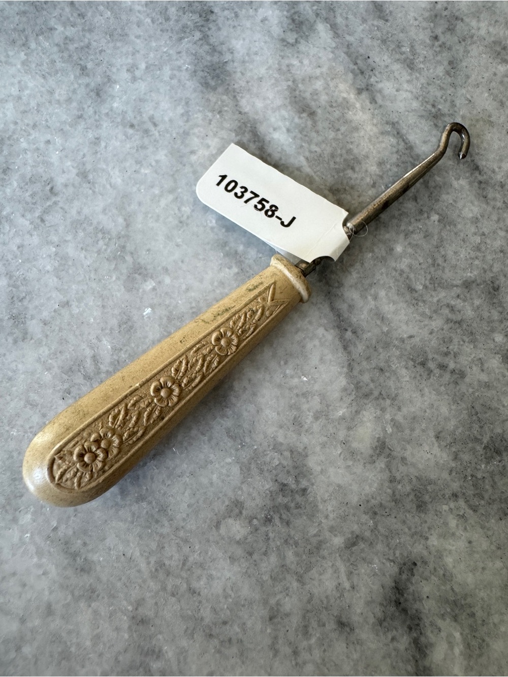 Antique Floral-Handled Buttonhook